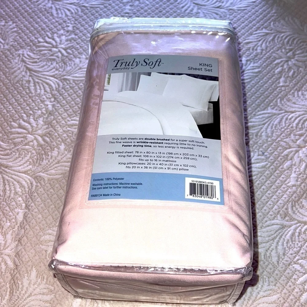 Truly Soft Everyday King bed Set